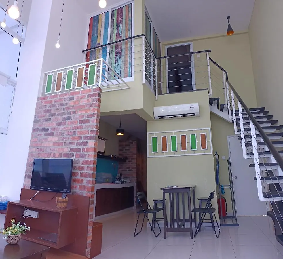 Duplex Condo Maritime 6 日落洞 0*,  马来西亚